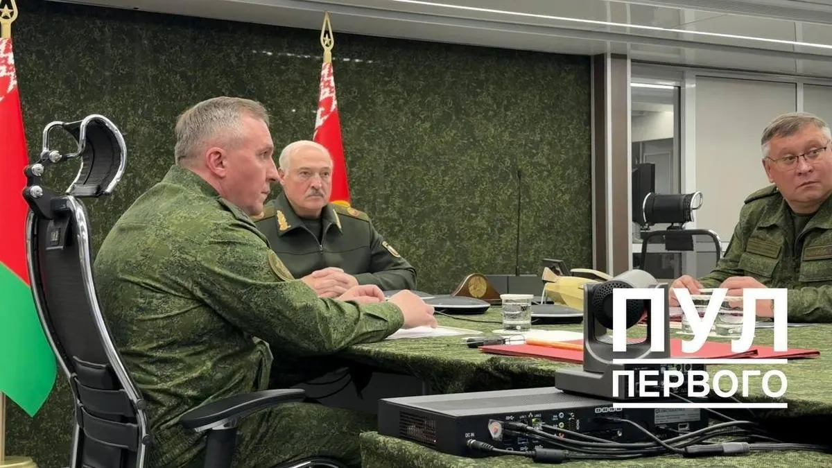 Лидеры России и Беларуси вместе с военными проконтролировали трёхдневные совместные учения ядерных сил. Учения завершаются на фоне укрепления обороны Киева и обсуждений в Европе о мерах сдерживания.