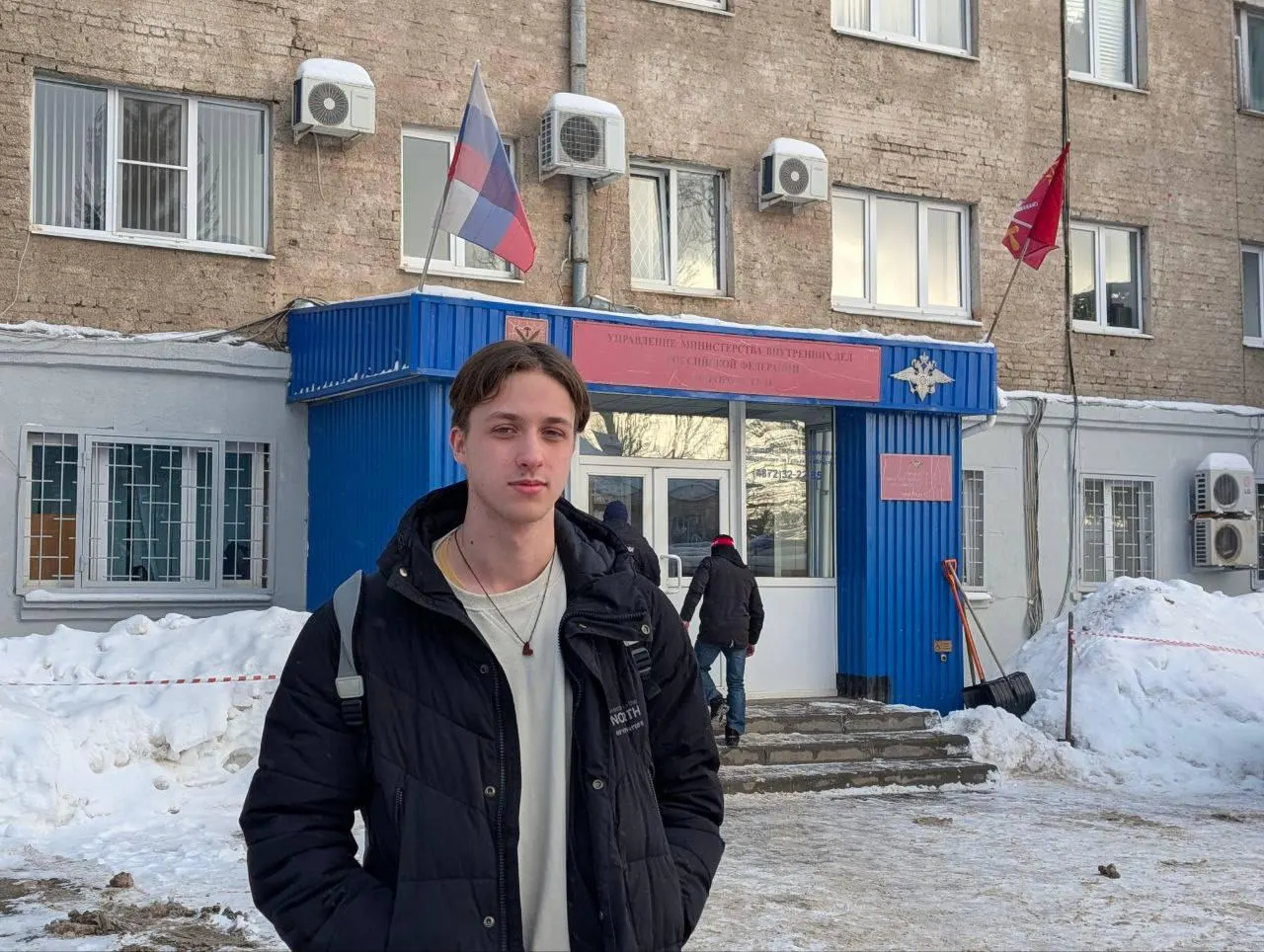 Евгений Малюгин стал самым молодым человеком в реестре «иностранных агентов». Он заявляет о политической мотивации решения и намерен оспаривать его; ранее против него возбуждали административные дела и назначали штрафы, в феврале он покинул Россию.