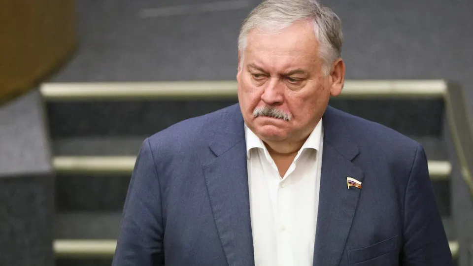 Первый зампред комитета Госдумы Константин Затулин заявил, что Латвия и Эстония не выполнили данные при выходе из СССР обещания по отношению к русскоязычному населению. Его слова прозвучали на фоне законопроекта о праве президента применять войска за рубежом для защиты россиян и сообщений разведок о риске эскалации с НАТО.