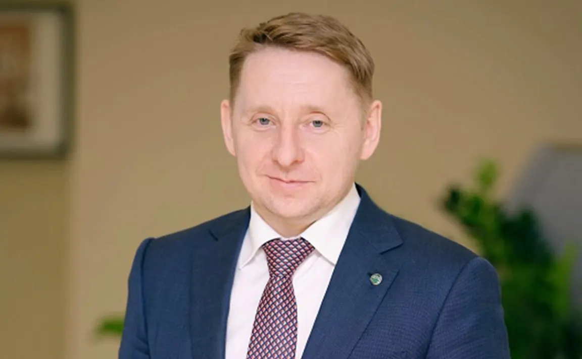 Министерство финансов США объявило о снятии санкций с бывшего заместителя председателя правления «Сбербанка» Сергея Мальцева и с уроженки Екатеринбурга Ольги Райкес; часть связанных с ней компаний остаётся в ограничительных списках с изменёнными связями.