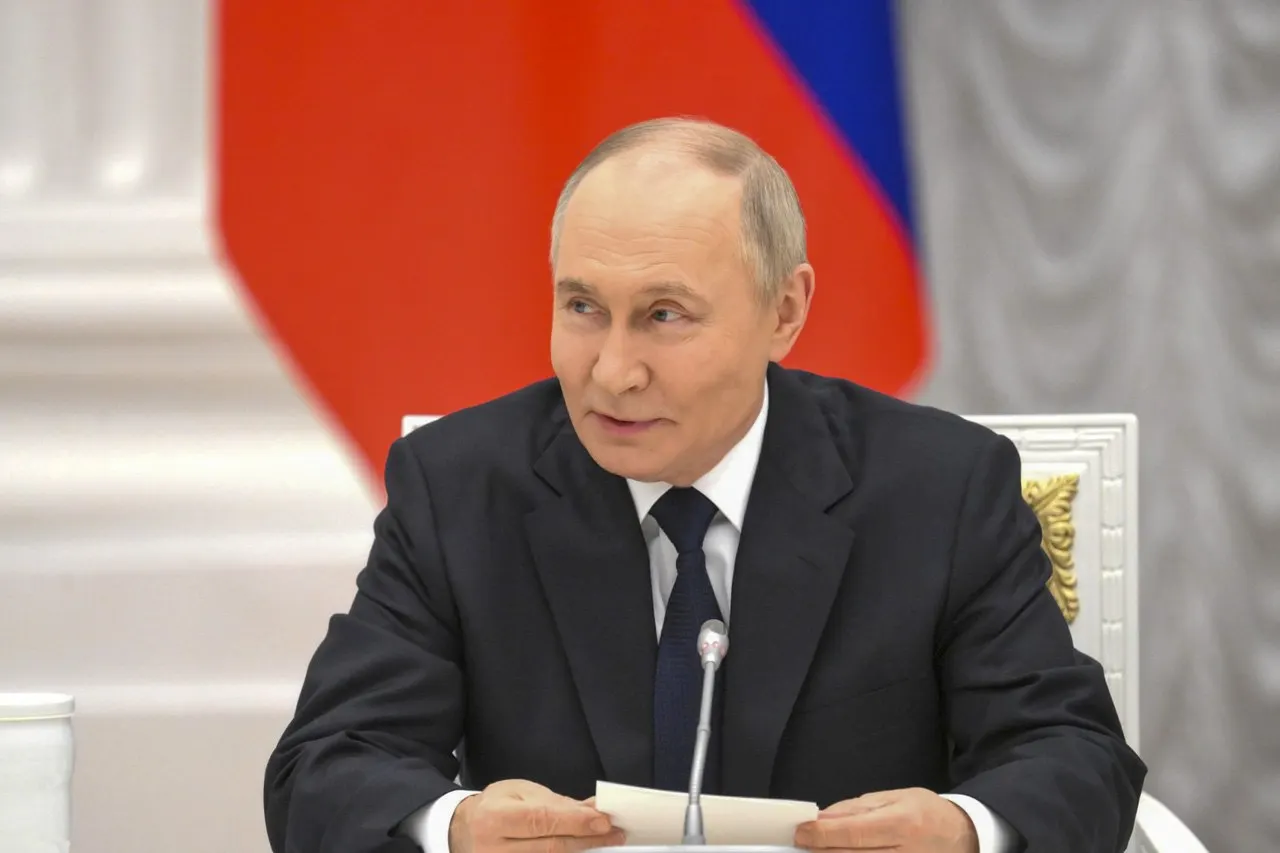 Президент сообщил, что Москва располагает возможностями для защиты Калининградского анклава после заявлений главы МИД Литвы о якобы способностях Прибалтики в составе НАТО атаковать российские базы ПВО.