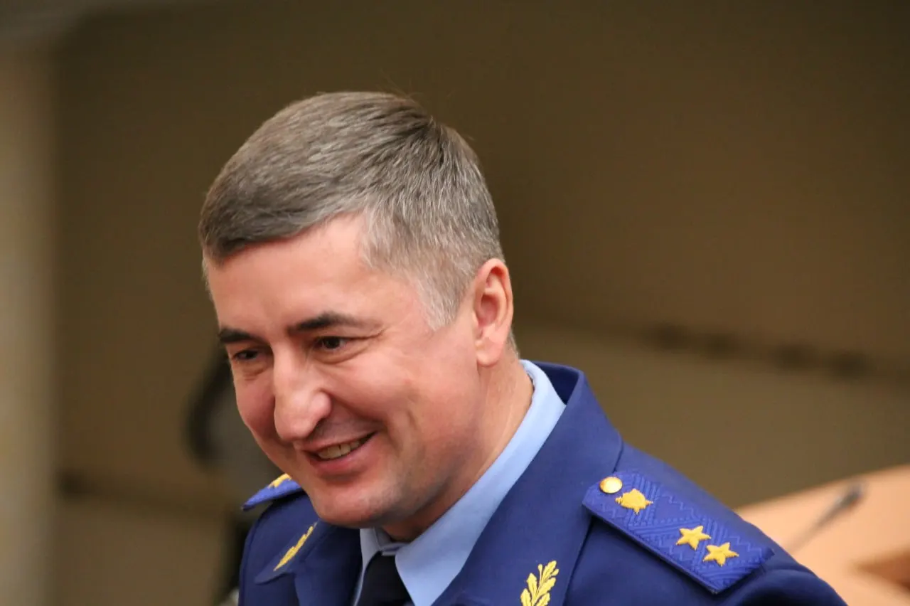 Президент подписал указ: Сергей Филипенко назначен прокурором Воронежской области на пять лет. На посту прокурора Саратовской области назначен Роман Пантелеев. Указ вступил в силу 28 июня.