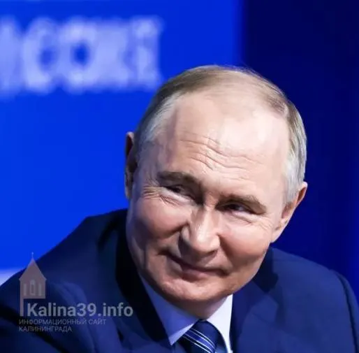 Президент заявил, что атаки якобы направлены на создание «нервозной обстановки» и срыв отпусков, тогда как очереди на АЗС, лимиты и рост цен свидетельствуют о реальных перебоях в снабжении.