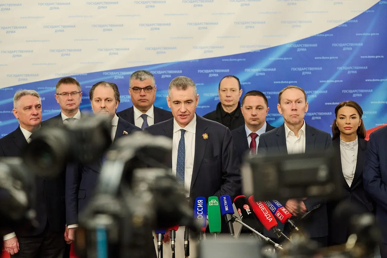 Партия внесла в правительство проект закона об отмене ряда штрафов, которые, по её мнению, утратили смысл и создают лишние проблемы для граждан.